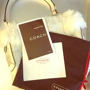 COACH PURSE Great price!